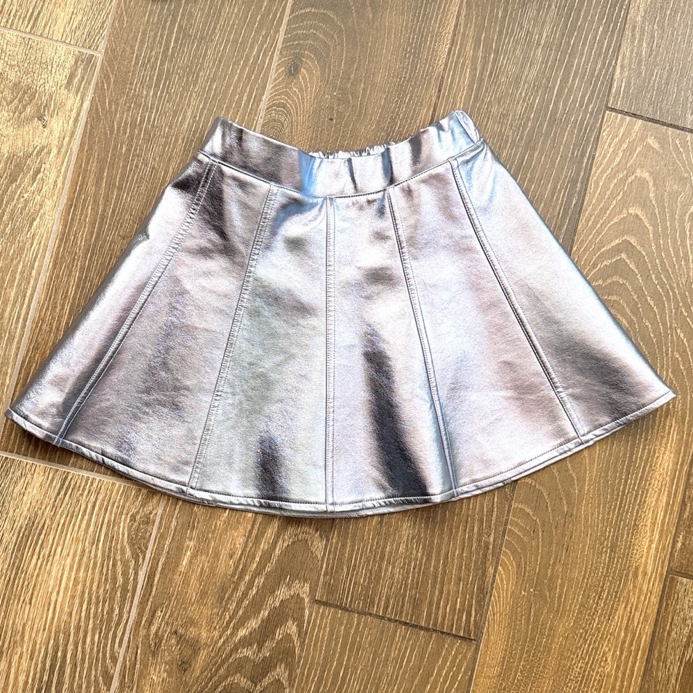 J.Crew Girls’ L’Amour Long-Sleeve Sequin Heart Tee/Metallic Faux Leather Skirt—M - Picture 7 of 12